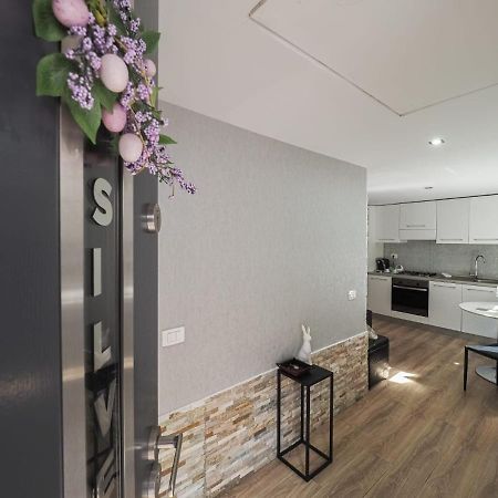 For You Apartments Gold & Silver Sibiu Esterno foto