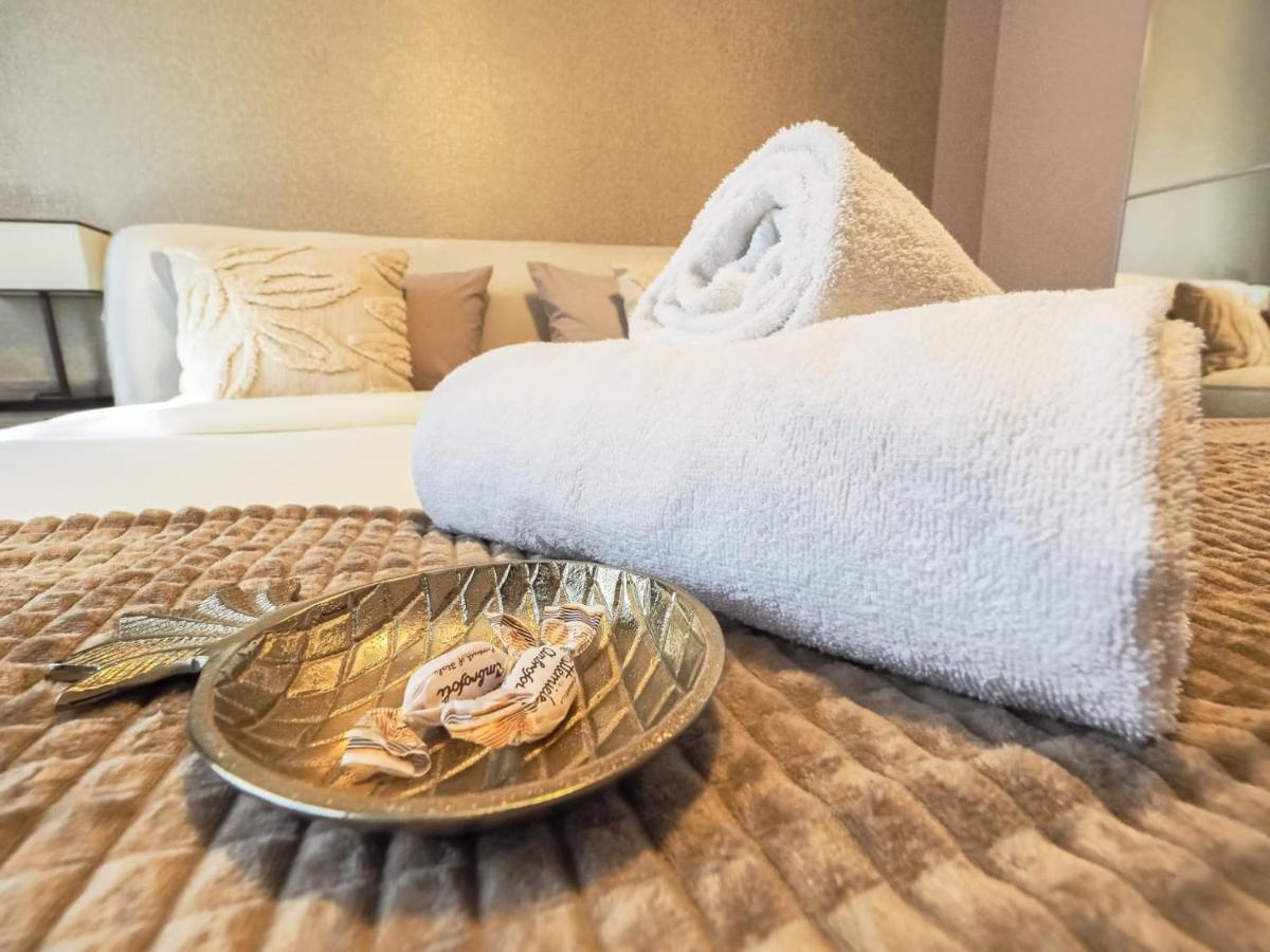 For You Apartments Gold & Silver Sibiu Esterno foto